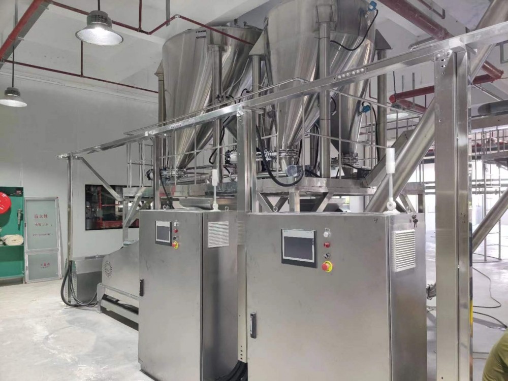 糖、膨化粉輸送現場